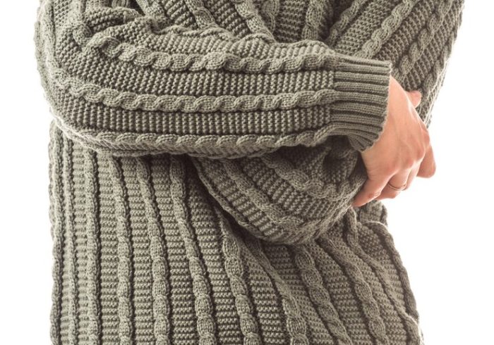sweater rajut wanita
