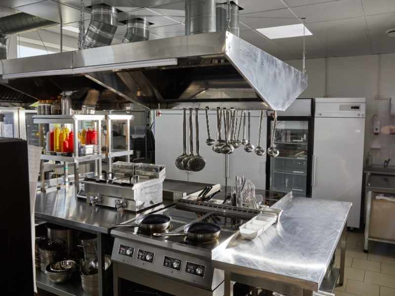 restaurant cooking equipment